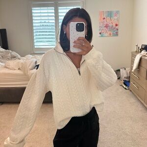 Hand in Pocket quarter zip